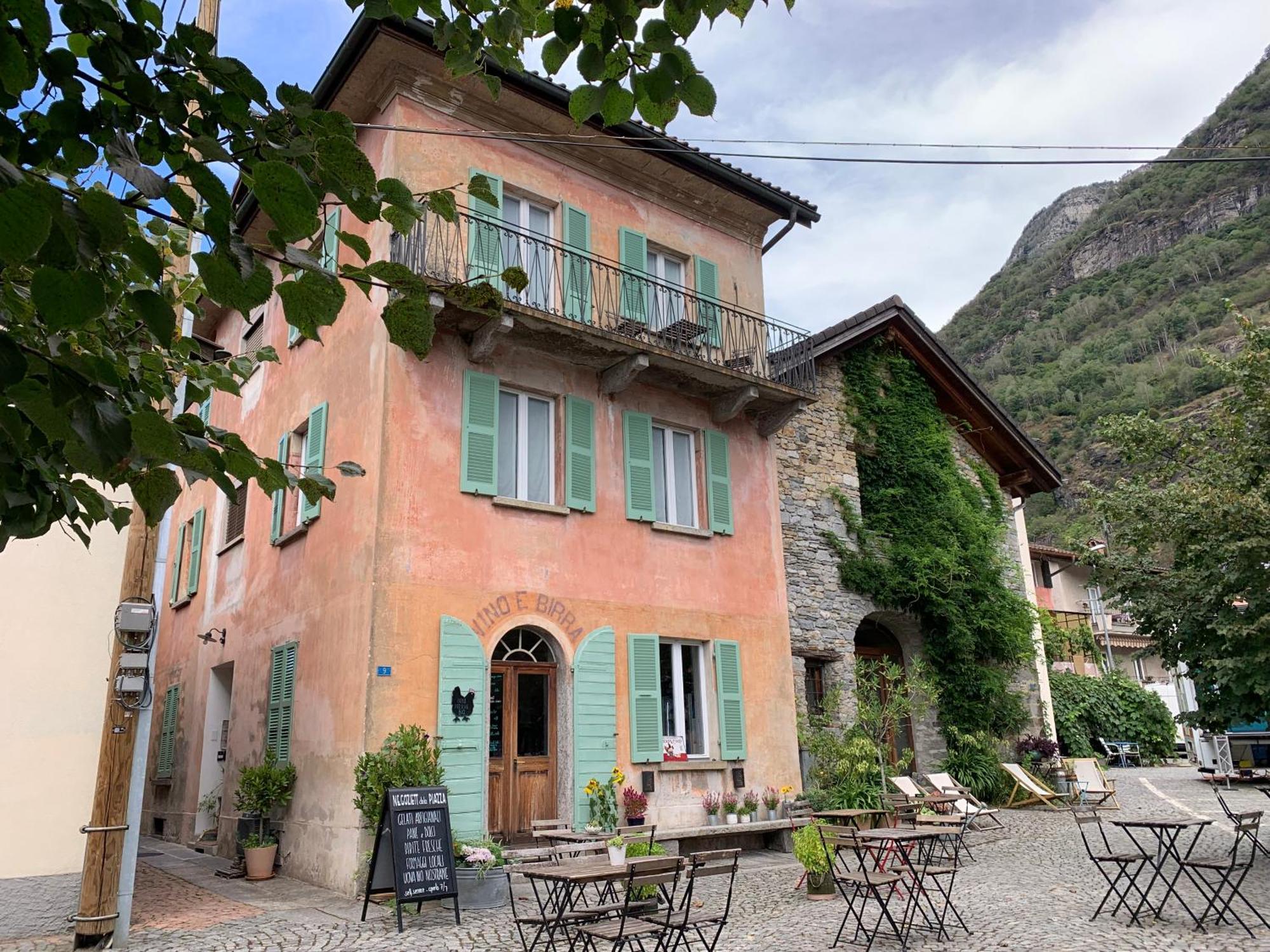 Aparthotel Casa Vino E Birra Osogna Exterior foto